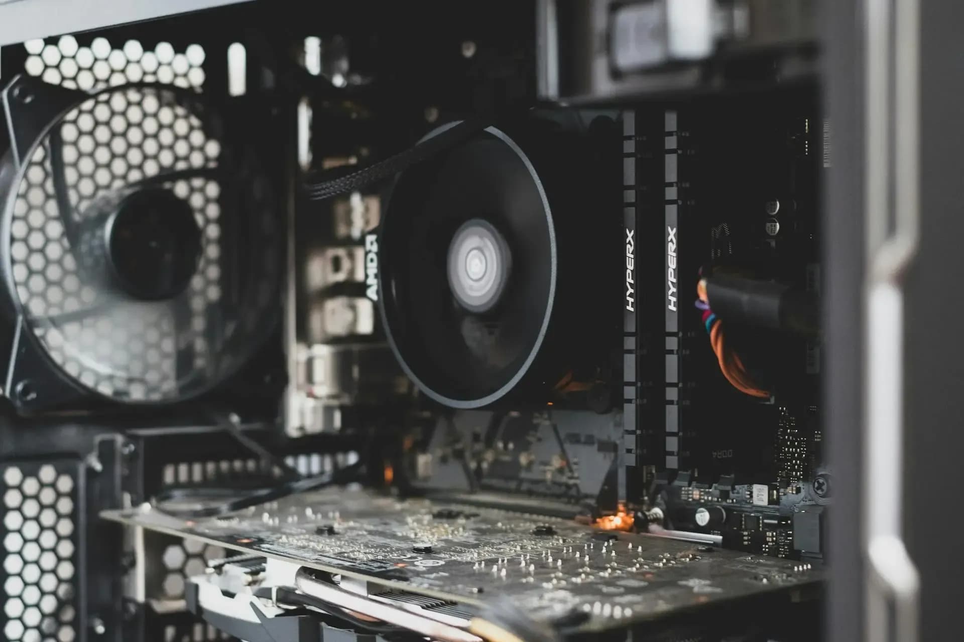 O Seu Computador Está Lento? A Culpa Pode Não Ser do Vírus.